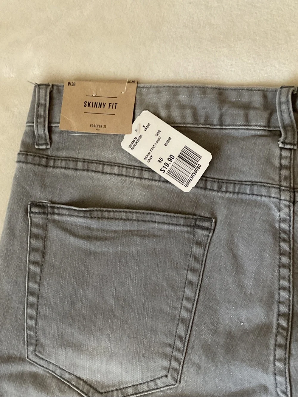 Forever 21 Men's Straight-Leg Jeans in Gray